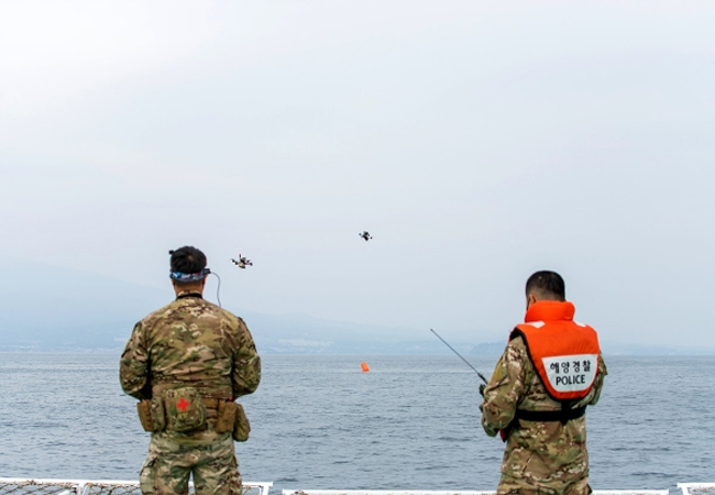 드론 테러 대비 군·경 합동훈련, 제주 해상에서 진행